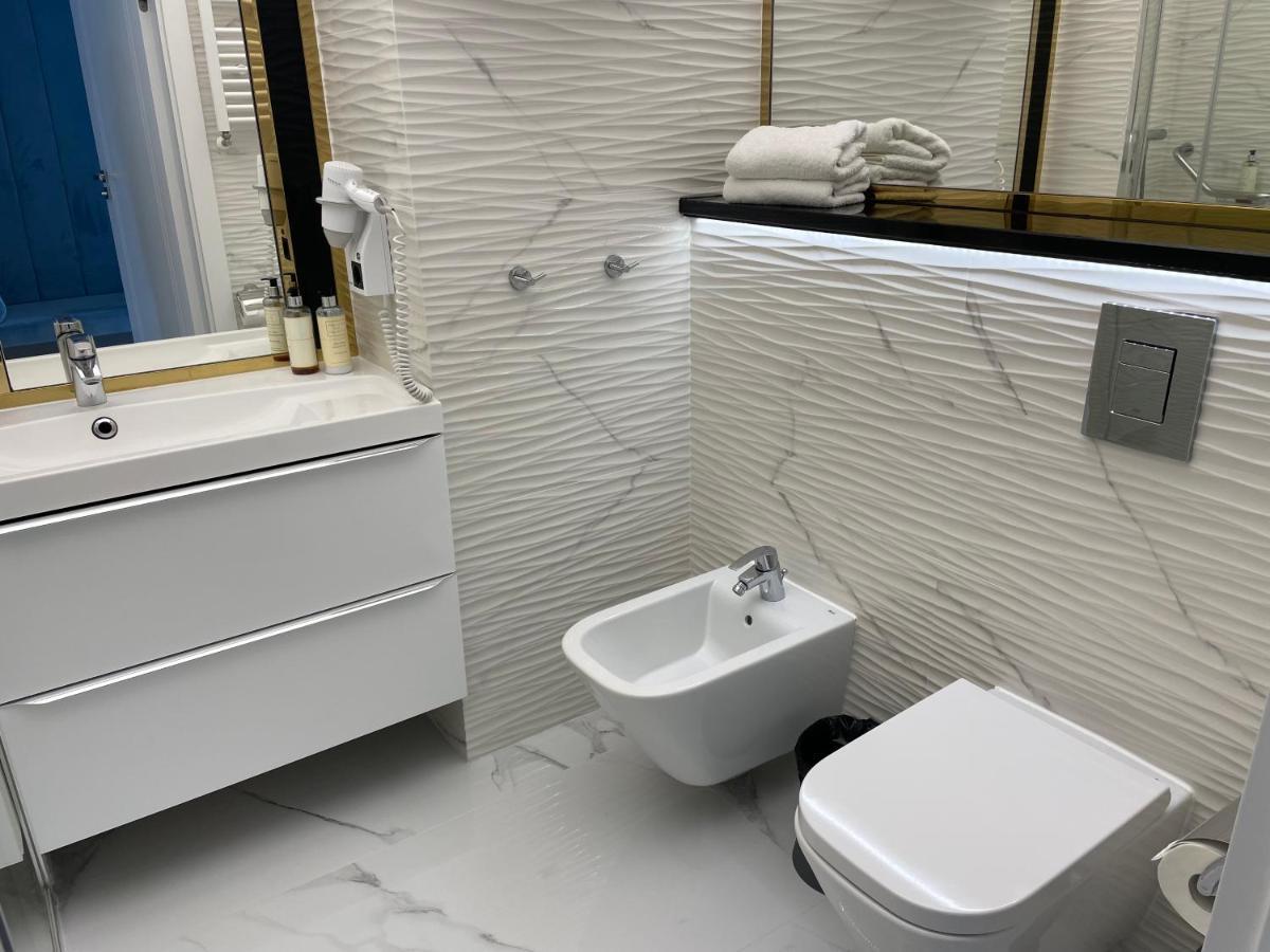 Apartament Faltom 26 Yacht Park Z Tarasem غدينيا المظهر الخارجي الصورة