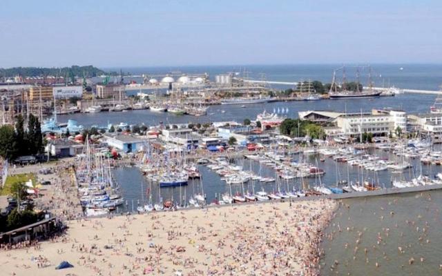 Apartament Faltom 26 Yacht Park Z Tarasem غدينيا المظهر الخارجي الصورة
