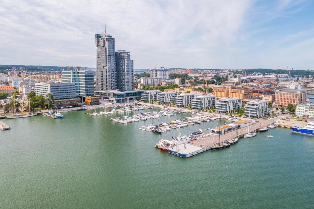 Apartament Faltom 26 Yacht Park Z Tarasem غدينيا المظهر الخارجي الصورة