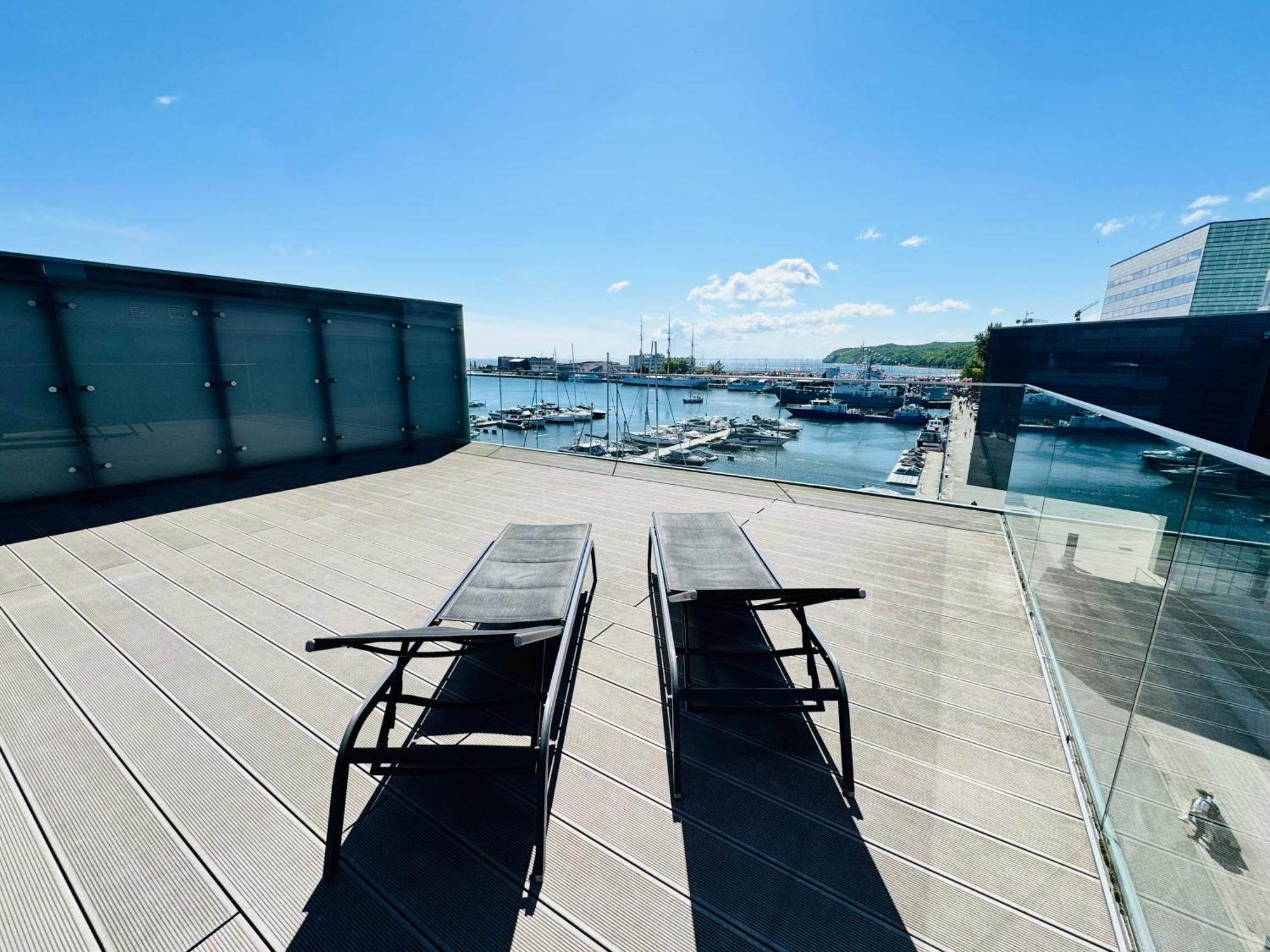 Apartament Faltom 26 Yacht Park Z Tarasem غدينيا المظهر الخارجي الصورة