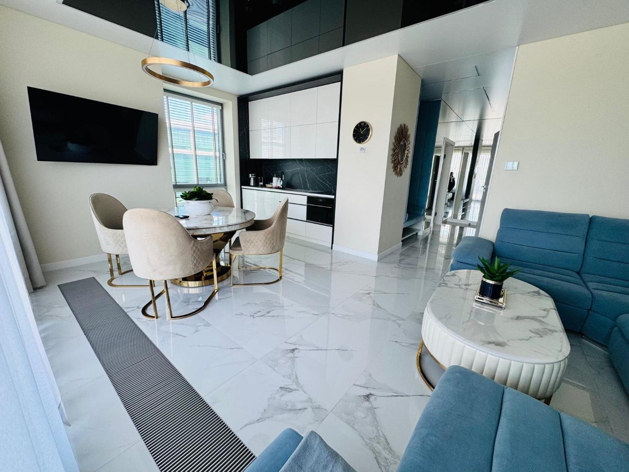 Apartament Faltom 26 Yacht Park Z Tarasem غدينيا المظهر الخارجي الصورة