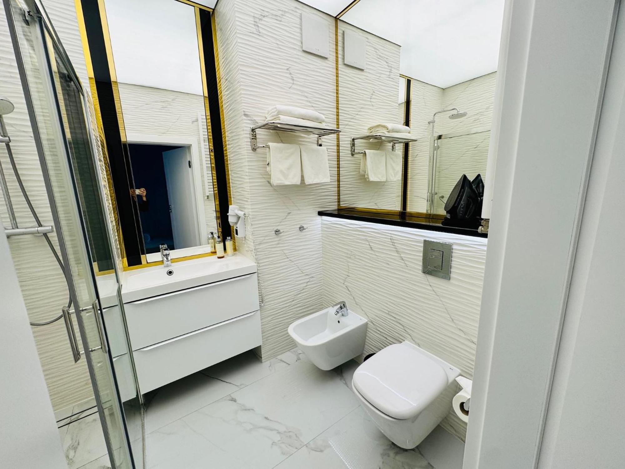 Apartament Faltom 26 Yacht Park Z Tarasem غدينيا المظهر الخارجي الصورة